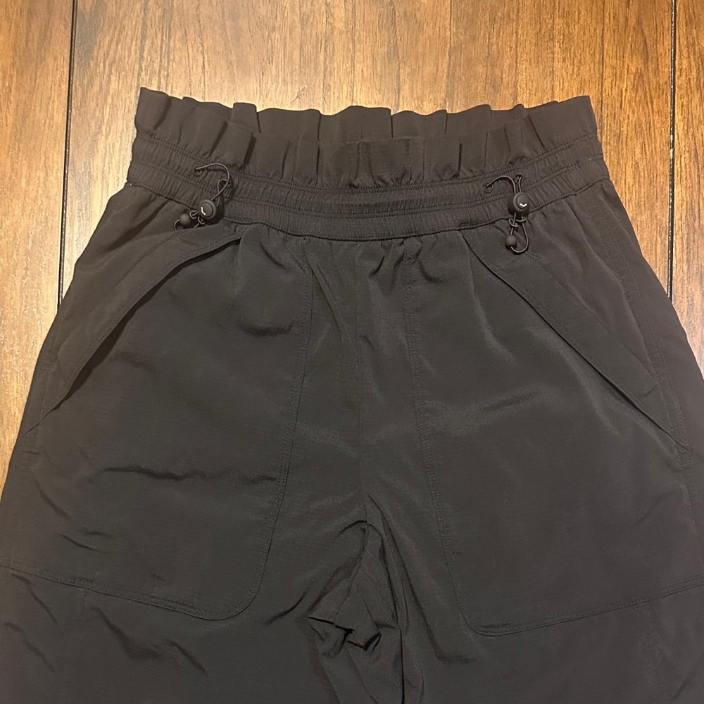 Athleta Trekkie Pants